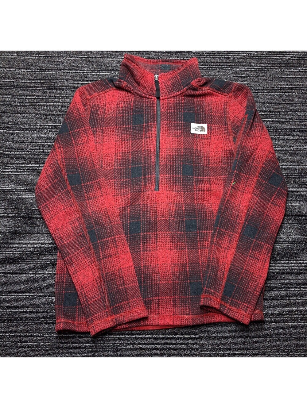 The North Face Mens Medium Red Black Plaid 1/4 Zip Fleece Pullover Jacket